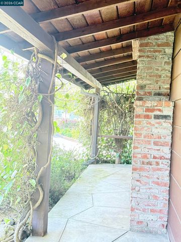 105 Camille Court, Alamo, CA 94507