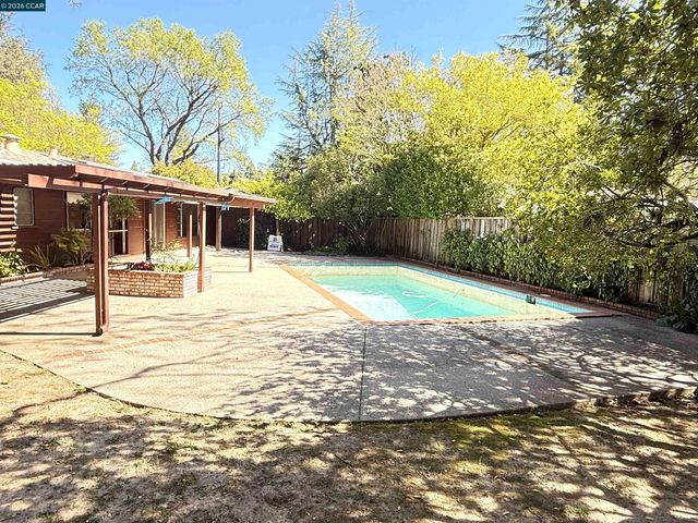 105 Camille Court, Alamo, CA 94507