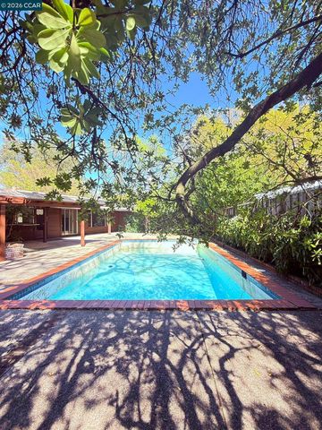 105 Camille Court, Alamo, CA 94507