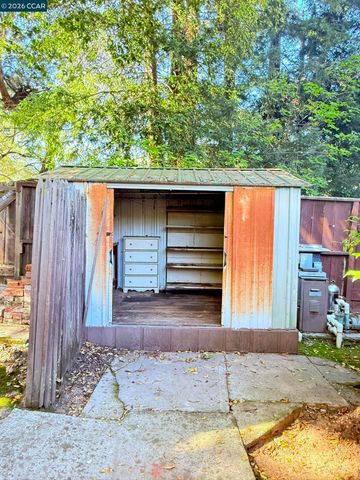 105 Camille Court, Alamo, CA 94507