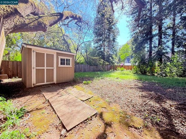 105 Camille Court, Alamo, CA 94507