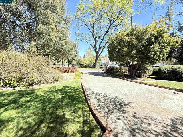 105 Camille Court, Alamo, CA 94507