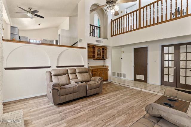 1749 ALAN SHEPARD Lane, El Paso, TX 79936