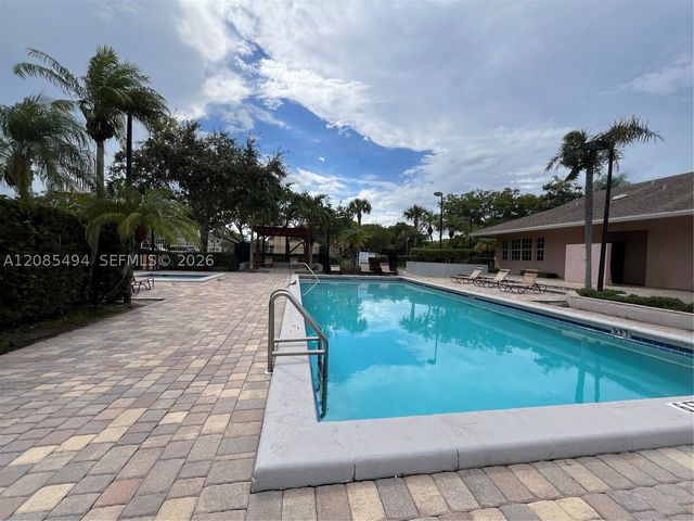 661 Cypress Lake Blvd A20, Deerfield Beach, FL 33064