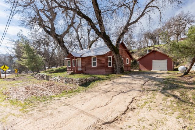 43875 Pine Flat Drive, California Hot Springs, CA 93207
