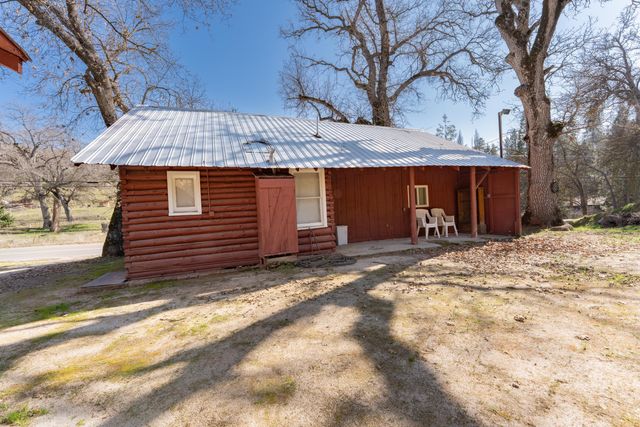 43875 Pine Flat Drive, California Hot Springs, CA 93207
