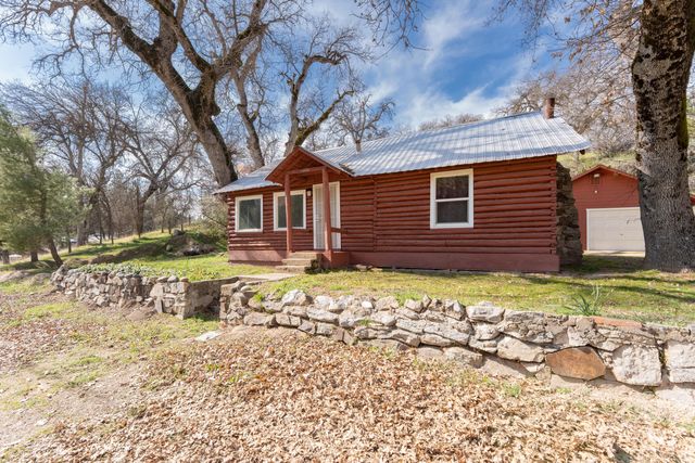 43875 Pine Flat Drive, California Hot Springs, CA 93207