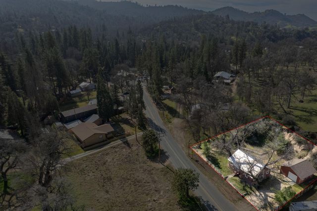 43875 Pine Flat Drive, California Hot Springs, CA 93207