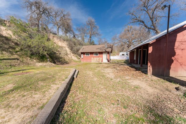 43875 Pine Flat Drive, California Hot Springs, CA 93207