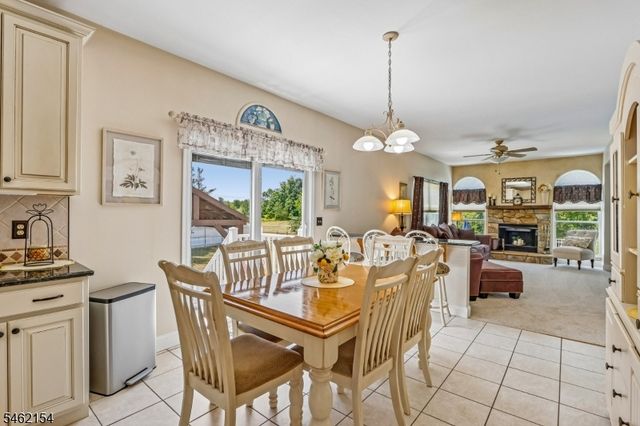 33 Hughey Ln, Hillsborough Twp., NJ 08844