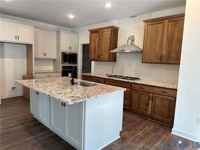 5195 Brandon Pines Way, Providence Forge, VA 23140