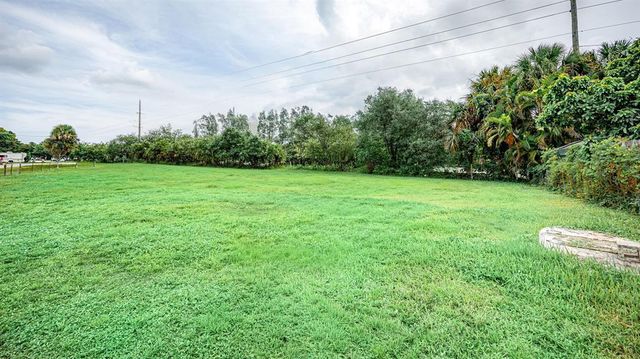 4300 12th Street, West Palm Beach, FL 33409