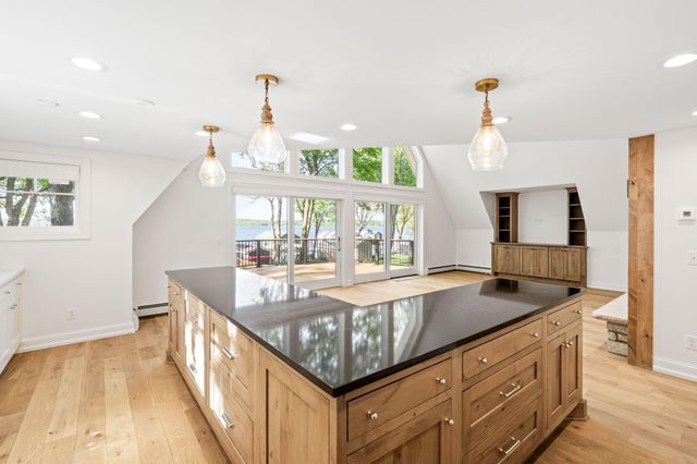 5325 Edsall Road, Mound, MN 55364