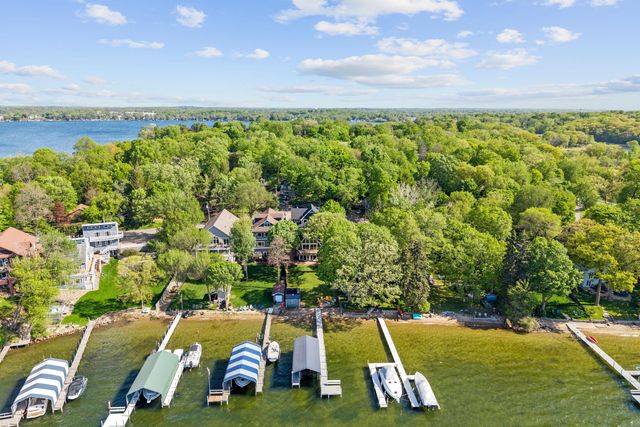 5325 Edsall Road, Mound, MN 55364