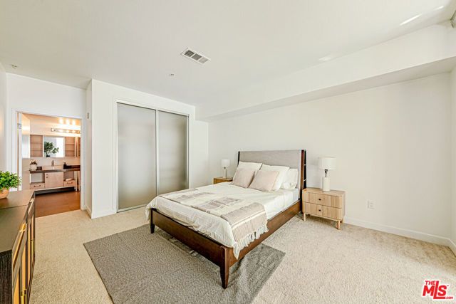 1234 Wilshire Boulevard 321, Los Angeles, CA 90017