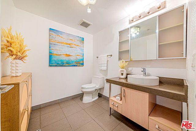 1234 Wilshire Boulevard 321, Los Angeles, CA 90017