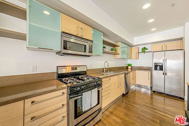 1234 Wilshire Boulevard 321, Los Angeles, CA 90017