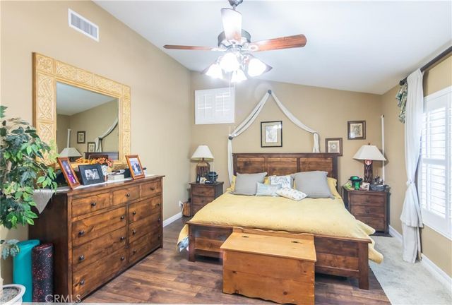28318 Santa Catarina, Saugus, CA 91350