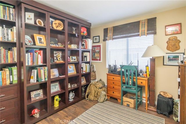28318 Santa Catarina, Saugus, CA 91350