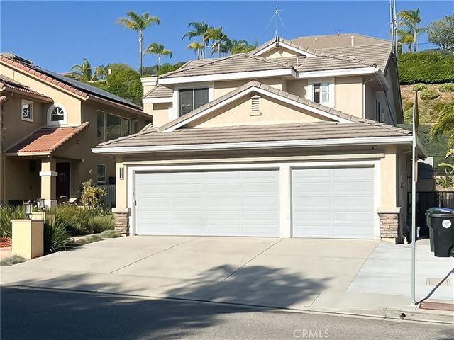 28318 Santa Catarina, Saugus, CA 91350