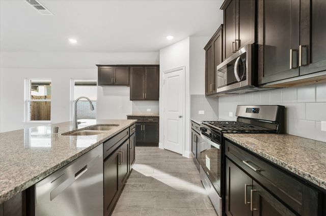 209 Portina Drive, Anna, TX 75409