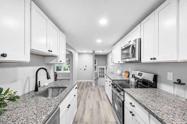83 Rolf Ave, Chicopee, MA 01020