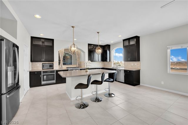 9770 Hawk Crest Street, Las Vegas, NV 89141