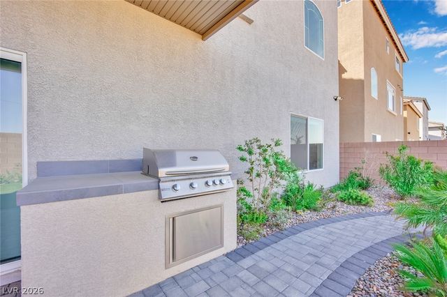 9770 Hawk Crest Street, Las Vegas, NV 89141