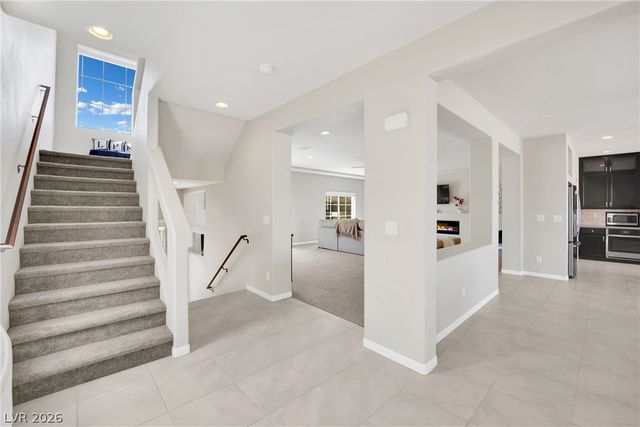 9770 Hawk Crest Street, Las Vegas, NV 89141