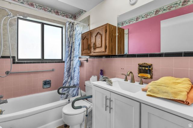 8340 MIX AVE, Magna, UT 84044