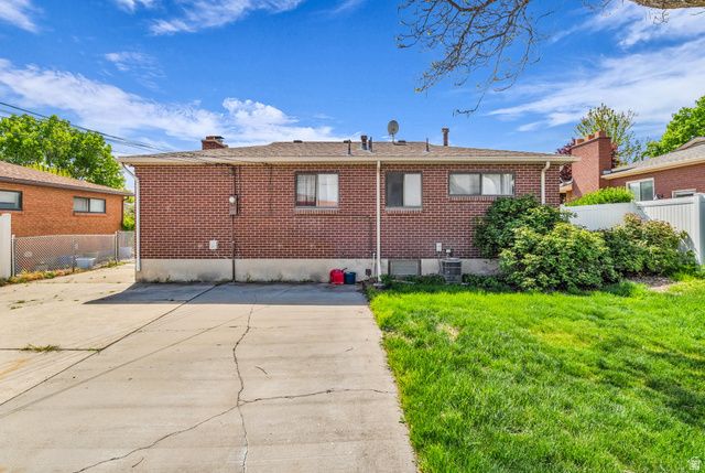 8340 MIX AVE, Magna, UT 84044
