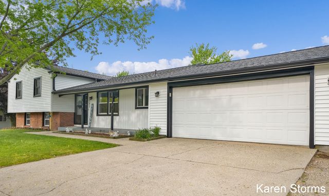 3543 N 144th Avenue, Holland, MI 49424