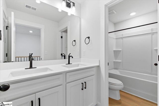 5 Pelham Crossing Drive, Greenville, SC 29615