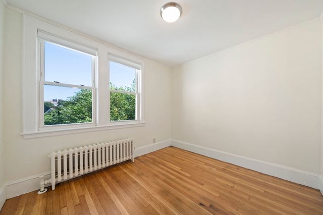 12 Bellevue St, Boston, MA 02125
