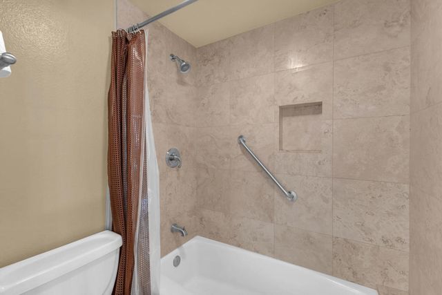 16 San Felipe Drive, Palm Desert, CA 92260