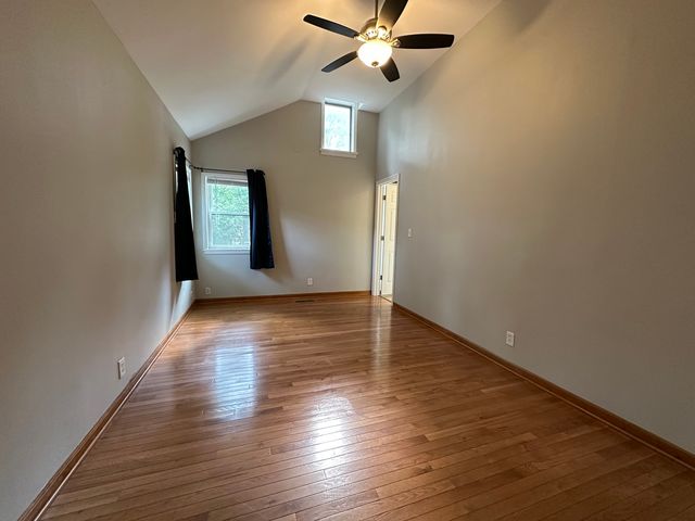 37 S Heather Drive, Crystal Lake, IL 60014