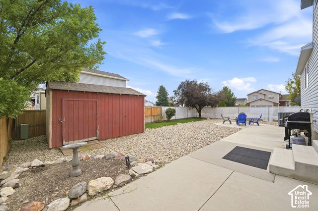 6061 S WALNUT VIEW DR, Salt Lake City, UT 84118