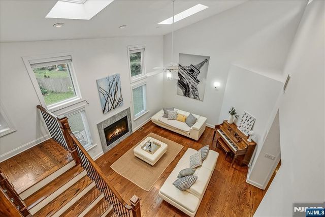 23 Erskine Drive, Morristown Town, NJ 07960