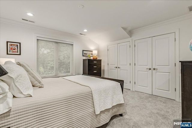 23 Erskine Drive, Morristown Town, NJ 07960