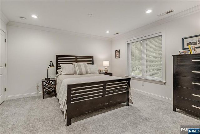 23 Erskine Drive, Morristown Town, NJ 07960