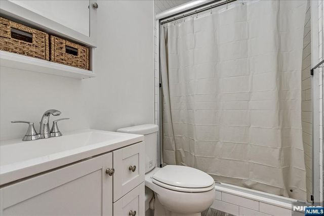 23 Erskine Drive, Morristown Town, NJ 07960
