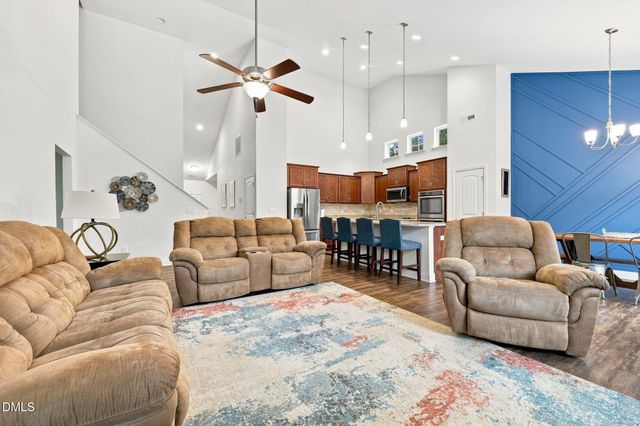 929 Stable Fern Drive, Fuquay Varina, NC 27526