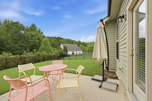 929 Stable Fern Drive, Fuquay Varina, NC 27526