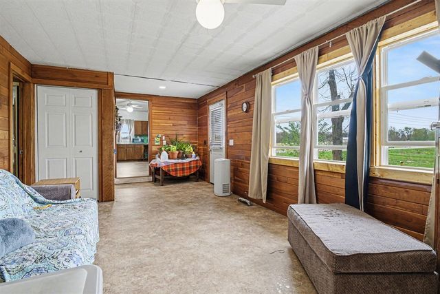 64554 M 40, Jones, MI 49061