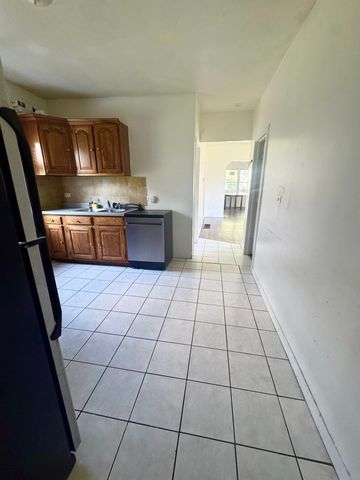 1250 N Springfield Street 2, Chicago, IL 60651