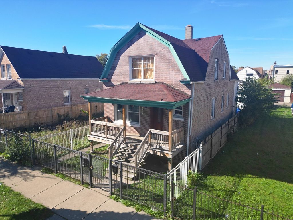 1250 N Springfield Street 2, Chicago, IL 60651