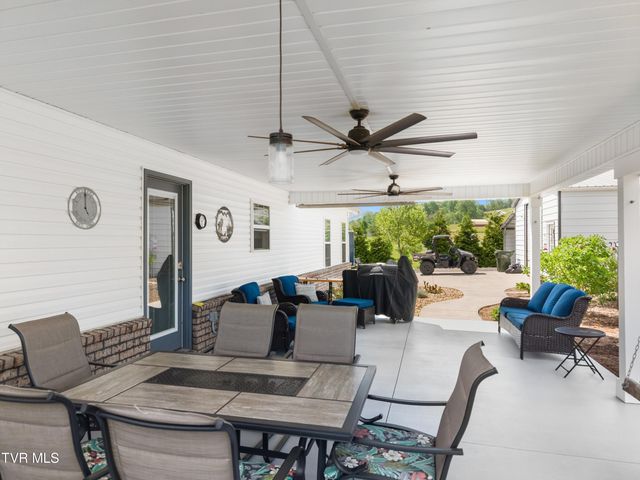 362 Shirley Drive, Whitesburg, TN 37891