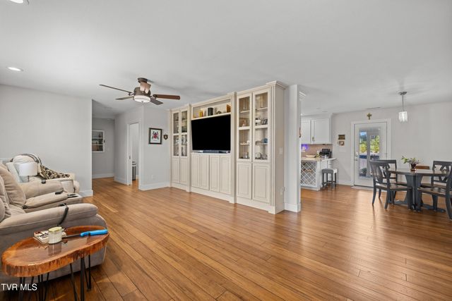 362 Shirley Drive, Whitesburg, TN 37891