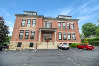 32 Carey Street Street, Newport, RI 02840