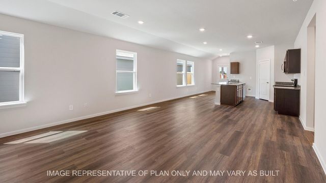 2305 White Wing, Navasota, TX 77868